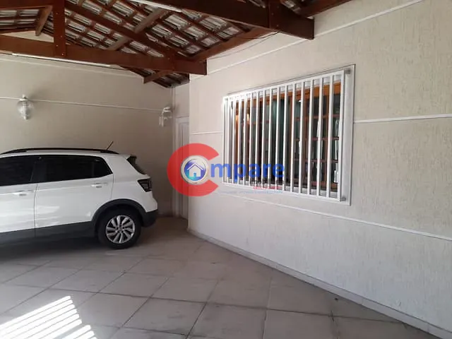 Sobrado com 450m² 4 quartos e 2 banheiros, à venda, no bairro Vila Augusta em Guarulhos