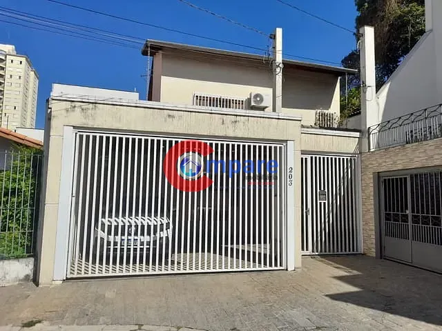 Sobrado com 450m² 4 quartos e 2 banheiros, à venda, no bairro Vila Augusta em Guarulhos