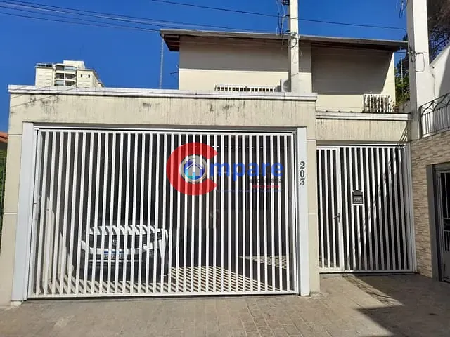 Sobrado com 450m² 4 quartos e 2 banheiros, à venda, no bairro Vila Augusta em Guarulhos