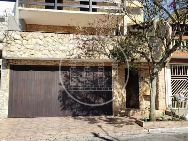 Sobrado com 160m² 4 quartos e 2 banheiros, à venda, no bairro Parque Colonial em São Paulo