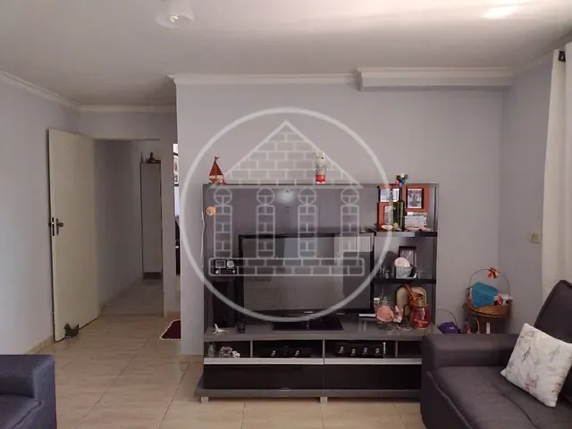 Sobrado com 250m² 2 quartos e 2 banheiros, à venda, no bairro Jardim Angelina em São Paulo