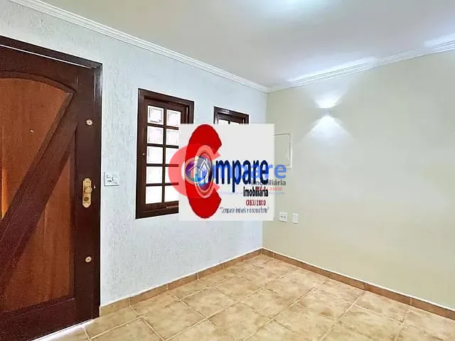 Sobrado com 129m² 2 quartos e 3 banheiros, à venda, no bairro Vila Galvão em Guarulhos