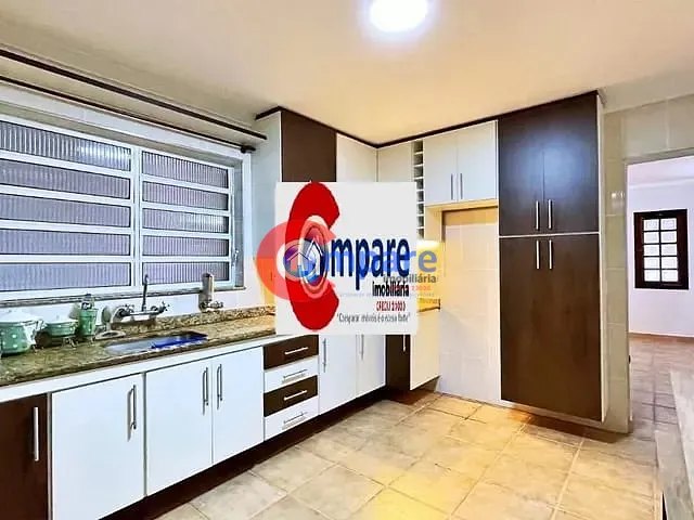 Sobrado com 129m² 2 quartos e 3 banheiros, à venda, no bairro Vila Galvão em Guarulhos