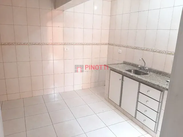 Sobrado 3 quartos e 2 banheiros, à venda, no bairro Conjunto Residencial Ipoa em São Bernardo do Campo
