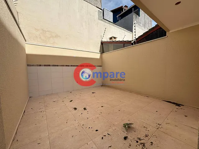 Sobrado com 125m² 3 quartos e 1 banheiro, à venda, no bairro Jardim Santa Cecília em Guarulhos