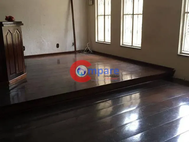 Sobrado com 190m² 3 quartos e 3 banheiros, à venda, no bairro Jardim da Mamãe em Guarulhos