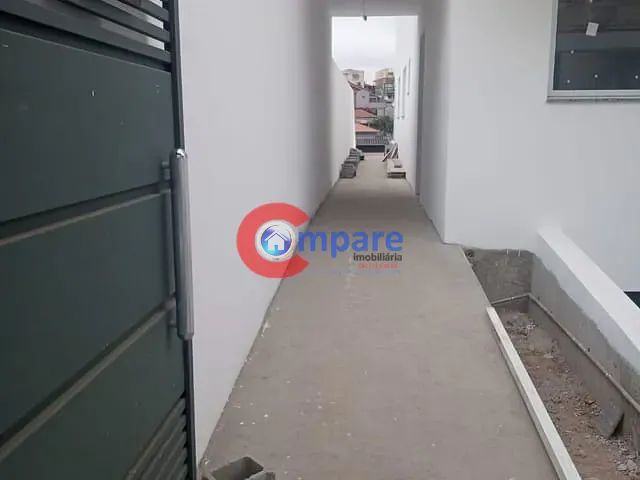 Sobrado com 198m² 3 quartos e 1 banheiro, à venda, no bairro Jardim Dourado em Guarulhos