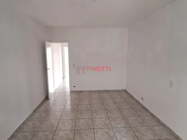 Sobrado 2 quartos e 2 banheiros, para alugar, no bairro Ferrazópolis em São Bernardo do Campo