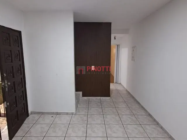 Sobrado 2 quartos e 2 banheiros, para alugar, no bairro Ferrazópolis em São Bernardo do Campo