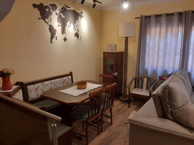 Sobrado 3 quartos e 2 banheiros, à venda, no bairro Vila Gomes em São Paulo