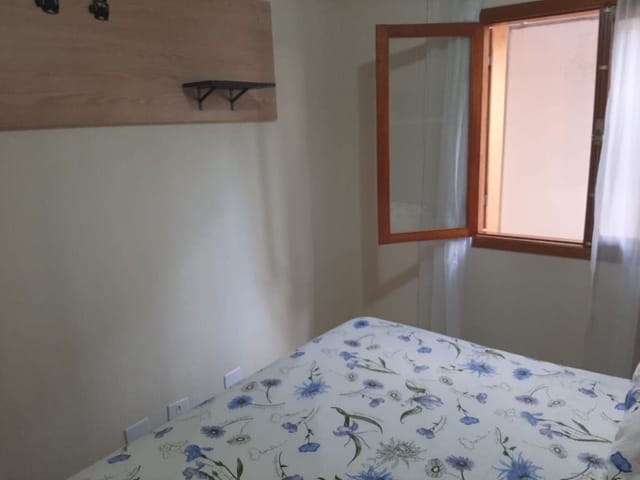 Sobrado 3 quartos e 2 banheiros, à venda, no bairro Vila Gomes em São Paulo