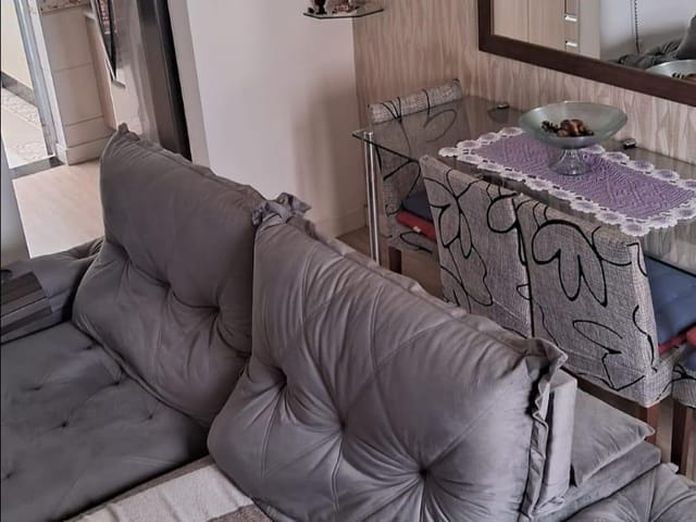 Sobrado com 69m² 2 quartos e 2 banheiros, à venda, no bairro Água Espraiada (Caucaia do Alto) em Cotia