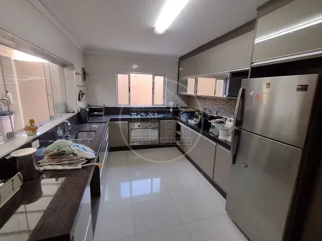 Sobrado com 210m² 3 quartos e 3 banheiros, à venda, no bairro Santo Amaro em São Paulo
