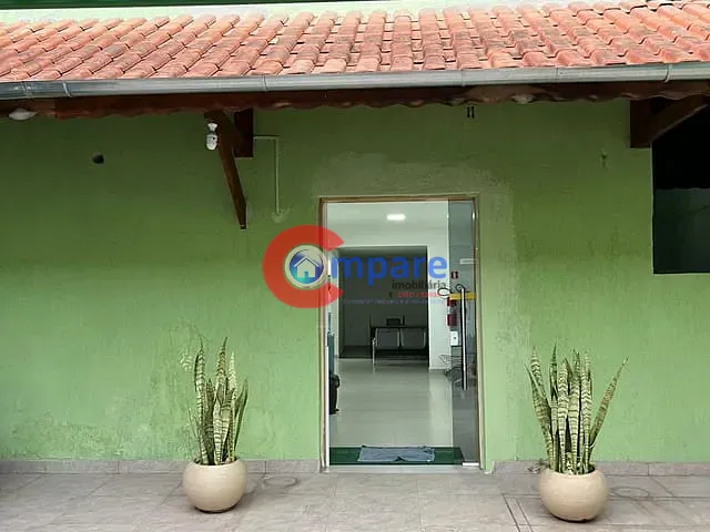 Sobrado para alugar, no bairro Jardim Presidente Dutra em Guarulhos