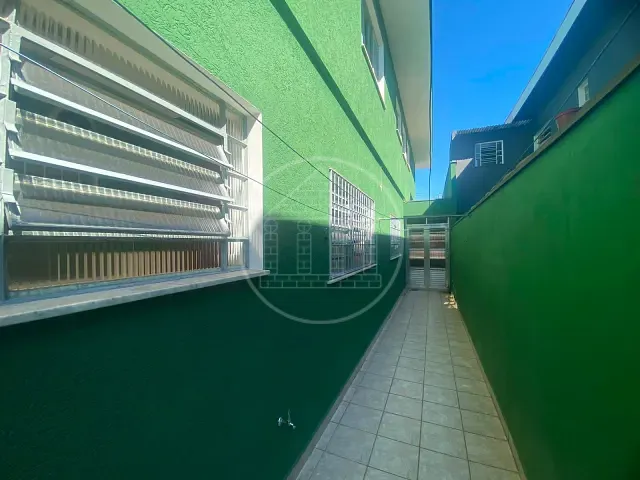 Sobrado com 250m² 3 quartos e 2 banheiros, para alugar, no bairro Vila Friburgo em São Paulo
