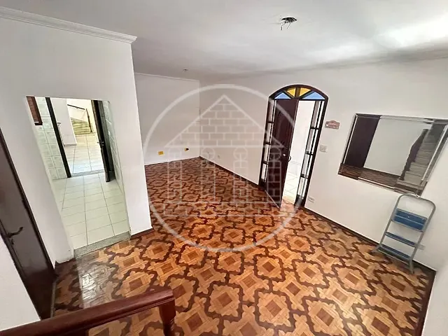 Sobrado com 125m² 3 quartos e 5 banheiros, à venda, no bairro Jardim dos Lagos em São Paulo