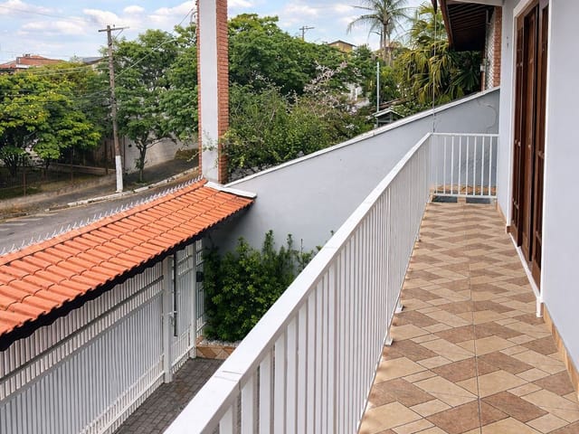 Sobrado com 360m² 4 quartos e 4 banheiros, à venda, no bairro City Bussocaba em Osasco