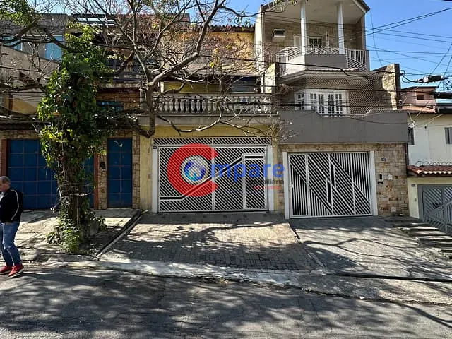 Sobrado 4 quartos e 1 banheiro, à venda, no bairro Parque Continental II em Guarulhos