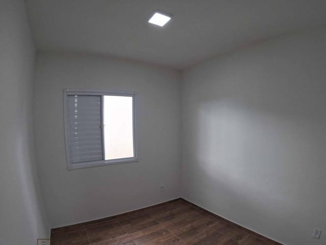 Sobrado com 80m² 2 quartos e 2 banheiros, à venda, no bairro Água Espraiada (Caucaia do Alto) em Cotia