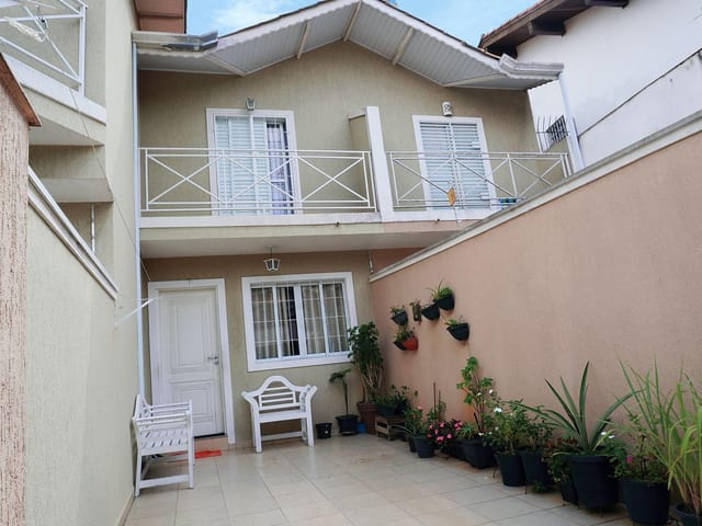 Sobrado com 160m² 2 quartos e 3 banheiros, à venda, no bairro Vila Polopoli em São Paulo