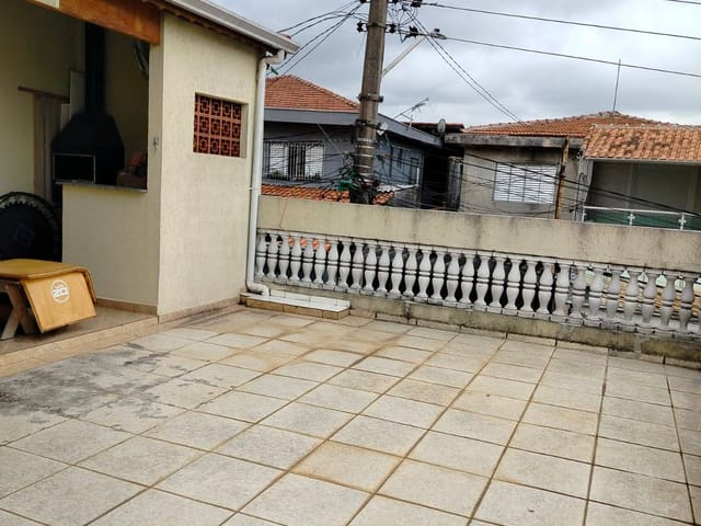 Sobrado com 168m² 3 quartos e 2 banheiros, à venda, no bairro Jardim D'Abril em São Paulo