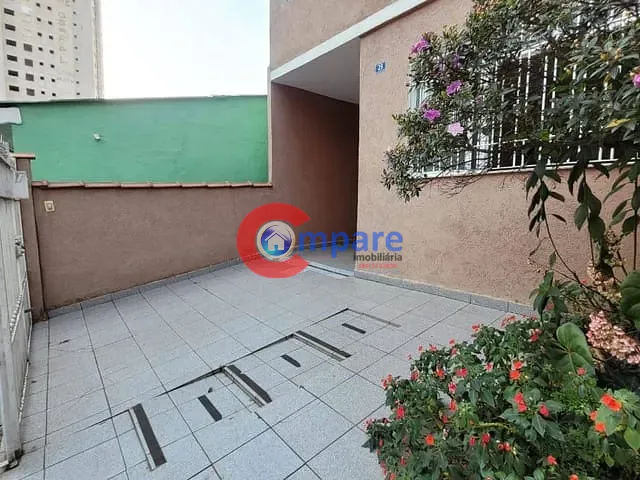 Sobrado 2 quartos e 2 banheiros, à venda, no bairro Parque Marabá em Guarulhos