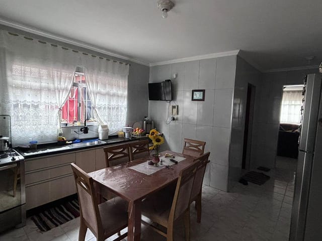 Sobrado com 110m² 3 quartos e 2 banheiros, à venda, no bairro Jardim Novo Horizonte em Carapicuíba