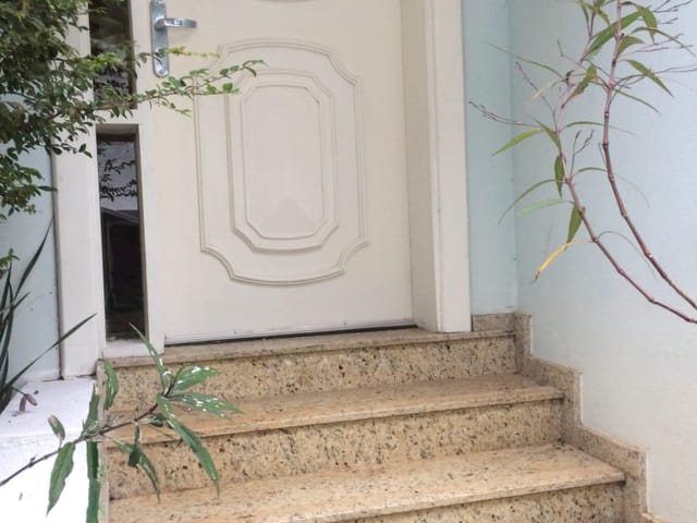 Sobrado com 1000m² 5 quartos e 5 banheiros, à venda, no bairro Recanto Impla em Carapicuíba