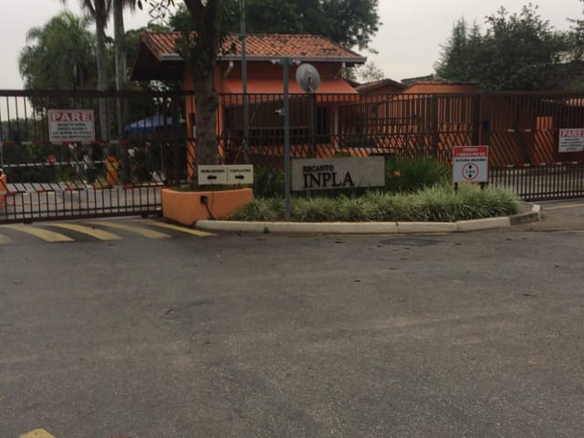 Sobrado com 1000m² 5 quartos e 5 banheiros, à venda, no bairro Recanto Impla em Carapicuíba