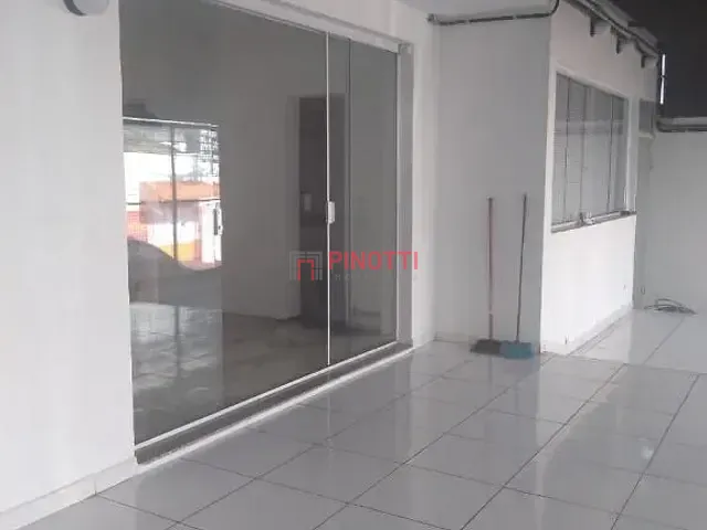 Sobrado para alugar, no bairro Nova Petrópolis em São Bernardo do Campo