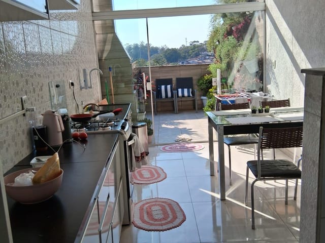 Sobrado com 78m² 3 quartos e 5 banheiros, à venda, no bairro Jardim Lice em Carapicuíba