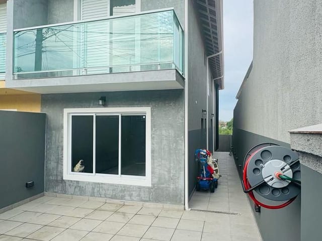 Sobrado 3 quartos e 2 banheiros, à venda, no bairro Jardim Japão (Caucaia do Alto) em Cotia