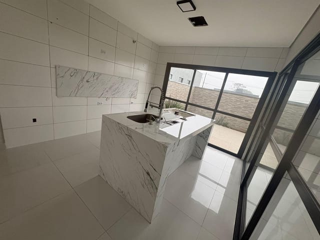 Sobrado com 124m² 3 quartos e 3 banheiros, à venda, no bairro Das Pedras em Cotia