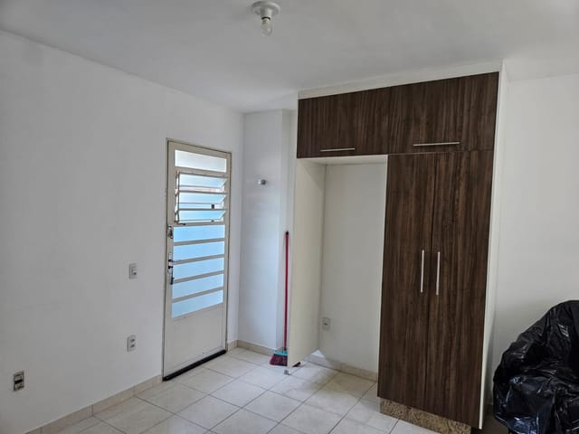 Sobrado com 66m² 2 quartos e 1 banheiro, para alugar, no bairro Santa Maria em Osasco