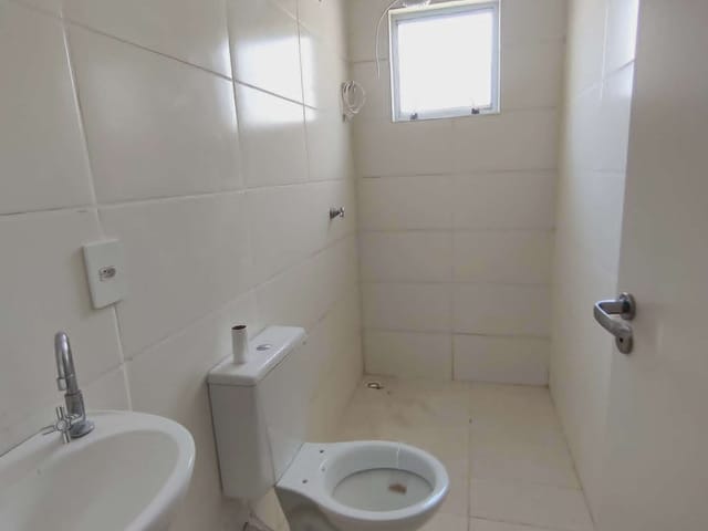 Sobrado com 48m² 2 quartos e 2 banheiros, à venda, no bairro Parque Dom Henrique em Cotia