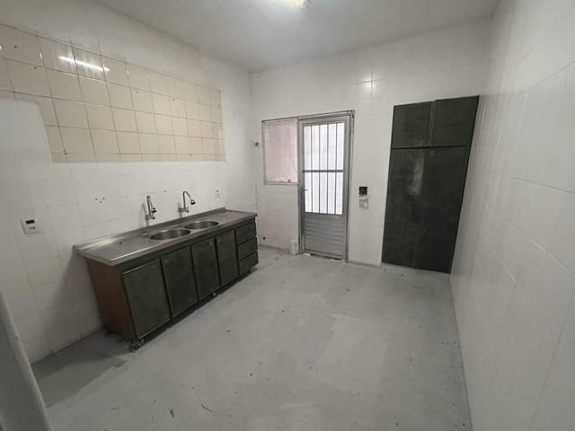 Sobrado com 80m² 2 quartos e 1 banheiro, à venda, no bairro Jardim Beatriz em Taboão da Serra