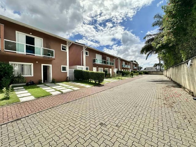 Sobrado com 97m² 3 quartos e 2 banheiros, à venda, no bairro Jardim Pioneiro em Cotia