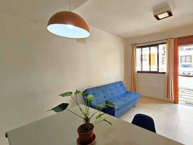 Sobrado com 103m² 3 quartos e 2 banheiros, à venda, no bairro Parque Rincão em Cotia