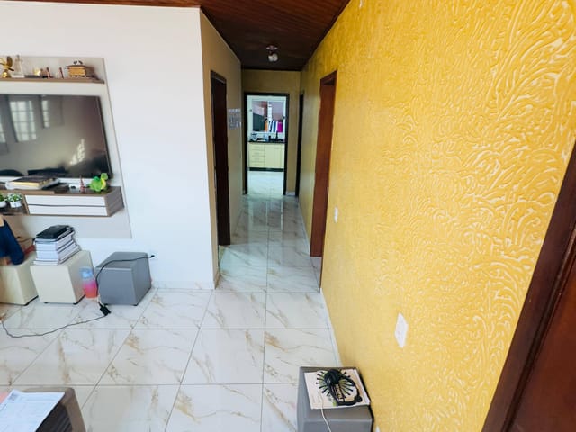 Sobrado com 250m² 4 quartos e 3 banheiros, à venda, no bairro Jardim Ana Maria em Carapicuíba