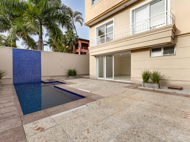 Sobrado com 569m² 4 quartos e 7 banheiros, à venda, no bairro Morumbi em São Paulo