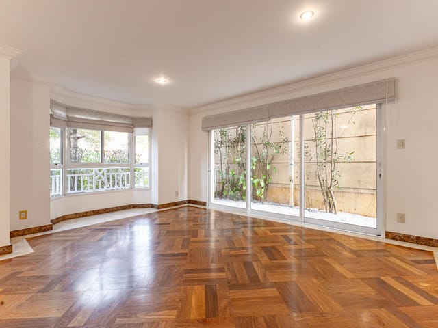 Sobrado com 569m² 4 quartos e 7 banheiros, à venda, no bairro Morumbi em São Paulo