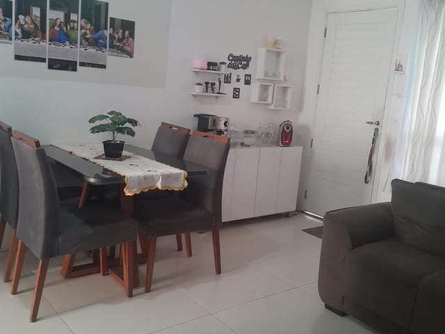 Sobrado com 52m² 2 quartos e 2 banheiros, à venda, no bairro Jardim São Marcos em Vargem Grande Paulista