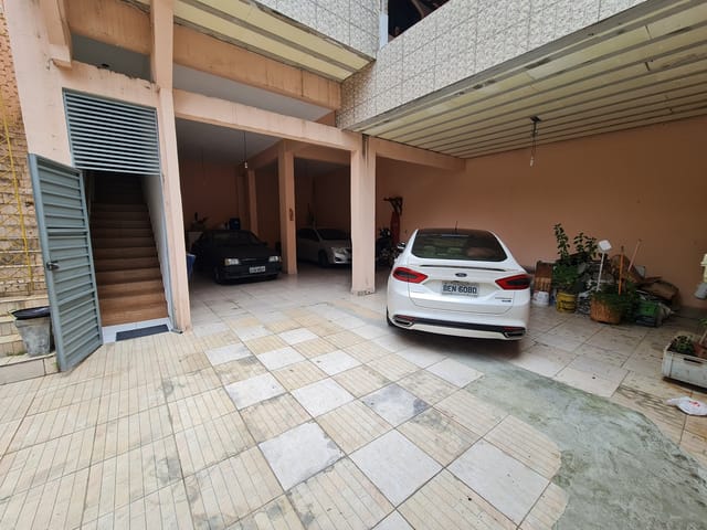Sobrado 5 quartos e 5 banheiros, à venda, no bairro Parque Monte Alegre em Taboão da Serra