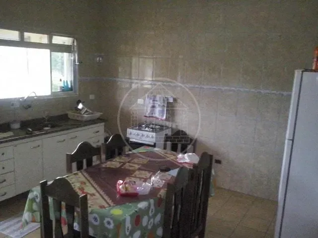 Sobrado com 250m² 3 quartos e 3 banheiros, à venda, no bairro Jardim Roschel em São Paulo