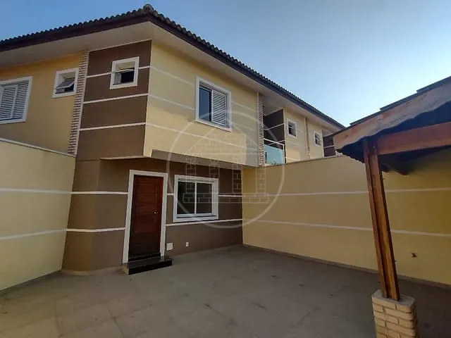 Sobrado com 108m² 3 quartos e 2 banheiros, à venda, no bairro Jardim Sabará em São Paulo