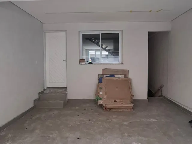 Sobrado com 250m² 3 quartos e 4 banheiros, à venda, no bairro Bela Vista em Osasco