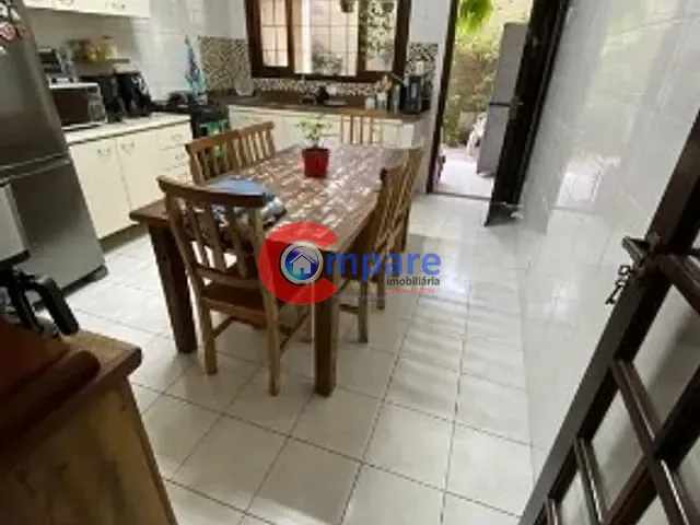 Sobrado com 110m² 2 quartos e 1 banheiro, à venda, no bairro Vila Barros em Guarulhos