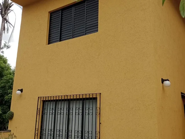Sobrado 4 quartos e 2 banheiros, à venda, no bairro Veloso em Osasco