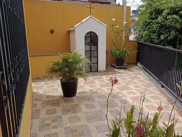Sobrado 4 quartos e 2 banheiros, à venda, no bairro Veloso em Osasco