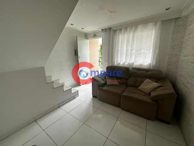 Sobrado com 50m² 2 quartos e 1 banheiro, à venda, no bairro Jardim do Papai em Guarulhos